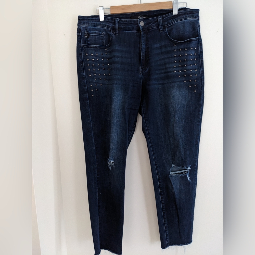 Fashion Nova jeans